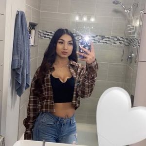 Meet your Posher, Alo